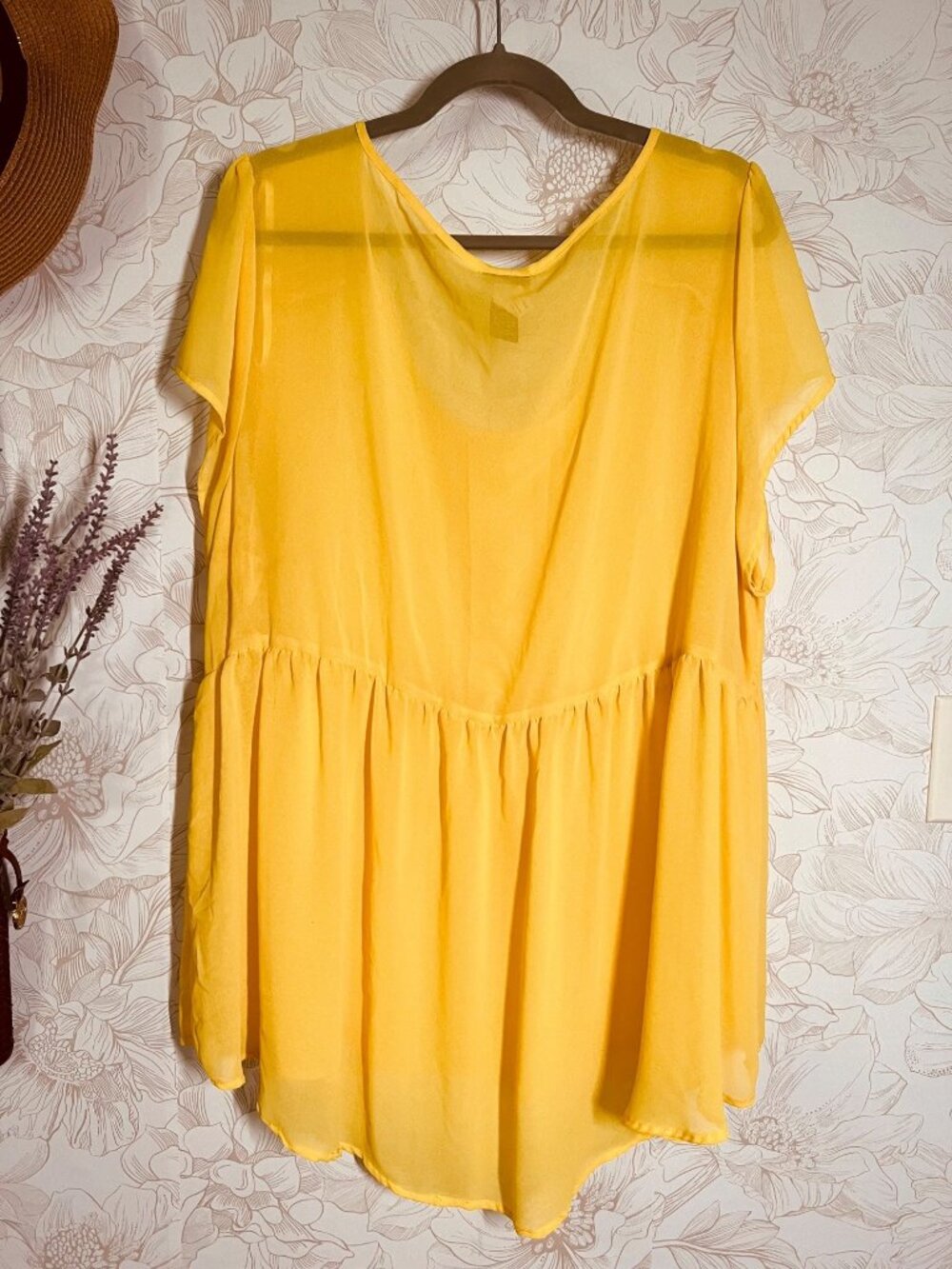 Torrid 3 Yellow Babydoll Tunic Top With Lace Detail By Short Flutter Sleeves - Picture 6 of 6